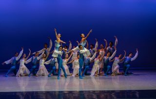 Bailarines brillan en la gala inaugural del Panamá Ballet Fest 2026.