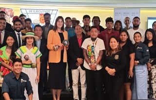  Pueblos Indígenas 360 constituye una plataforma de oportunidades para fortalecer el liderazgo juvenil indígena.