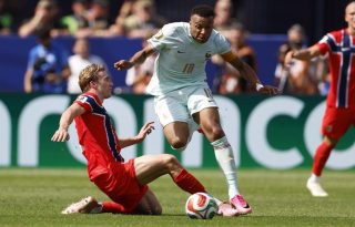 Mbappé sí tuvo acción este viernes. Foto: EFE