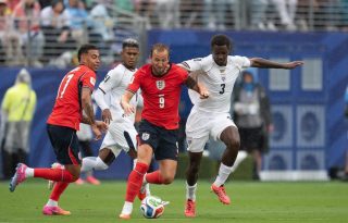 Panamá jugó de blanco en su último partido ante una Inglaterra que jugó de rojo, lo que generó confusión entre los aficionados panameños. Foto: Cortesía Fepafut