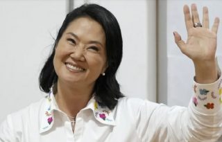 Después de varios intentos, las puertas del poder se le abren a la hija de Alberto Fujimori. Foto: EFE