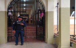 Durante la audiencia de solicitudes múltiples, el juez de la causa decretó la legalización de la aprehensión del presunto agresor.