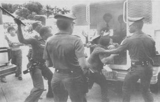 A pesar de la intensidad de la represión, el viernes negro no detuvo las aspiraciones democráticas de la sociedad panameña. Foto: Panamá Vieja Escuela