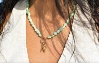 Delfines, tortugas, peces y conchas aparecen en propuestas de Chopard, Carbal y Sure Jewels. Foto: Cedida por Sure Jewels