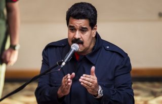 Juez ordena a Maduro y a otros chavistas pagar 314 millones de dólares por demanda en Estados Unidos. 