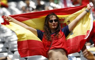 Hinchas españoles en New Jersey. Foto: EFE
