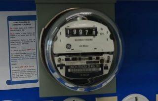 La ASEP ordenó a las distribuidoras eléctricas implementar un plan obligatorio de mejoras, tras el aumento de quejas ciudadanas.