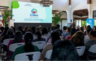 El programa Crianza Responsable y Amorosa es un proyecto innovador para promover la disciplina libre de violencia en Panamá.