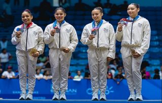 El equipo femenino artístico ganó la medalla de plata para Panamá. Foto: COP