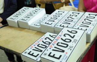 La medida alcanza a propietarios con placas vencidas desde diciembre de 2025. Foto: Cortesía