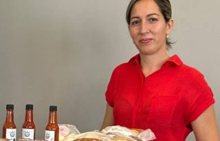 Daylis García y su Finca El Arca ofrecen una variedad de productos empacados al vacío a través de sus redes sociales. Foto: Cortesía