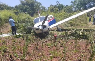 Así quedó la aeronave siniestrada que se dirigía a la isla San Miguel. Foto: Cortesía AAC