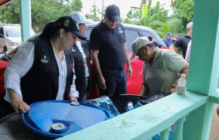Operativo contra el dengue en Tocumen. Foto: Minsa