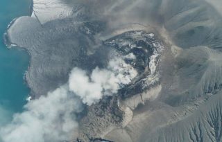 Volcán Anak Krakatoa. Foto: EFE