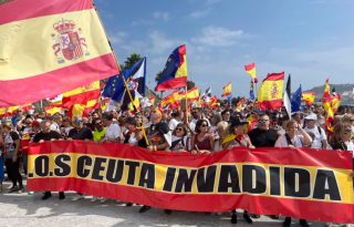 Marcha protesta por la crisis migratoria que atraviesa Ceuta. Foto: EFE