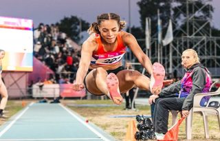 Nathalee Aranda ganó oro en salto largo femenino en los Juegos Suramericanos Foto: COP
