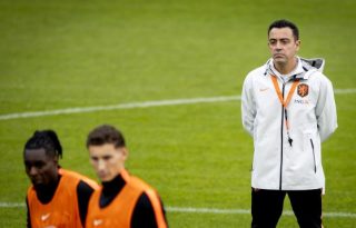Xavi Hernández,  técnico de Países Bajos. Foto: EFE