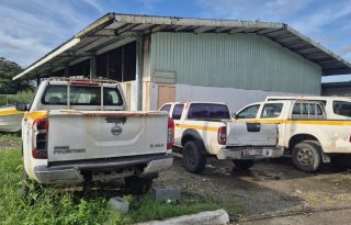 Los delincuentes ingresaron a las instalaciones, sustrajeron la llave de un automóvil oficial y cargaron en él un motor fuera de borda.
