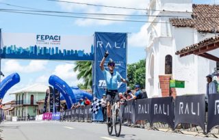 El hondureño Fredd Matute se ganó la primera etapa del Tour de Panamá. Foto: Fepaci