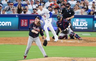 odgers y Bravos jugarán su tercer partido de la Serie Divisional. Foto:EFE