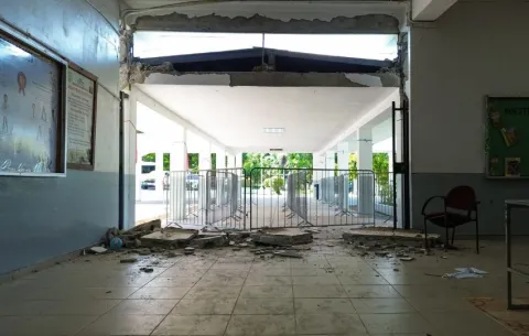 Unas 40 escuelas serán demolidas esta semana tras el terremoto