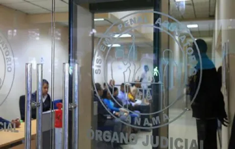 Reprograman audiencia de prórroga en caso Pandora por ausencia de abogado defensor