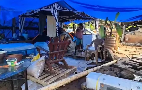Lluvias inundan refugios de damnificados por el terremoto en La Colorada de Los Santos