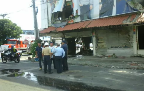 Inician investigación de incendio en Punto Mayorista