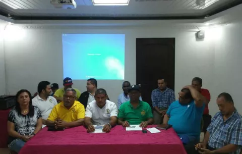 Educadores advierten de paralizaciones a nivel nacional