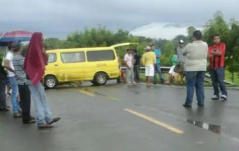 Protestan en Tonosí por mal estado de las calles