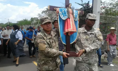 Celebran los 345 años de la llegada de la imagen de Santa Librada