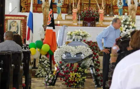 Dan último adiós a Víctor Raúl Vásquez en La Villa de Los Santos