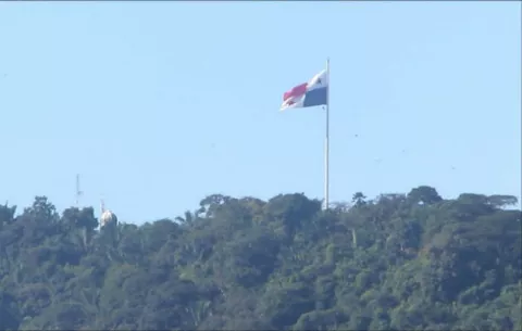 Visitantes del Cerro Ancón no podrán pisar los senderos