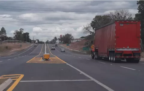 Pese a quejas habilitan 10 primeros kilómetros del ensanche Santiago-Viguí