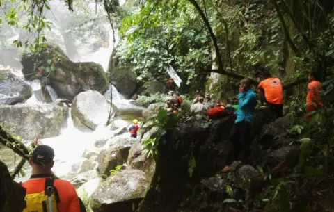 Recuperan cuerpo de joven de 19 años desaparecida en salto El Bermejo