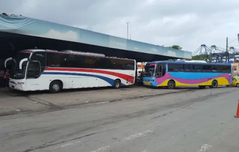 Sujetos armados asaltan a pasajeros de la ruta Colón-Panamá