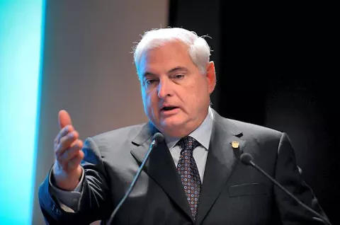 "Ricardo Martinelli no puede ser declarado en rebeldía", Sittón