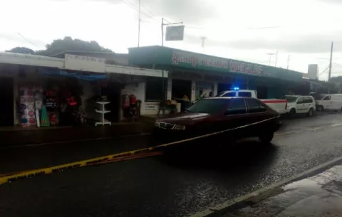 Muere funcionaria del Mides y atropellan a hombre en Macaracas