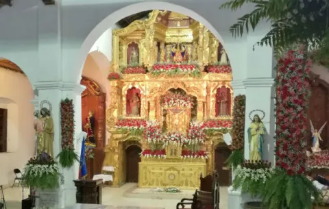 Miles de devotos listos para multitudinaria procesión de santa Librada