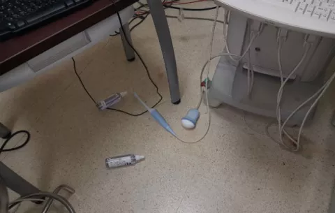 Vandalizan y embarran con excremento equipos de Radiología del Joaquín Franco