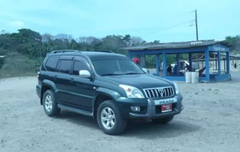 Realizan campaña en redes sociales para dar con paradero de auto hurtado