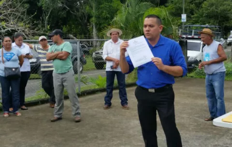 Moradores de El Cedro en Macaracas rechazan vertedero en su comunidad