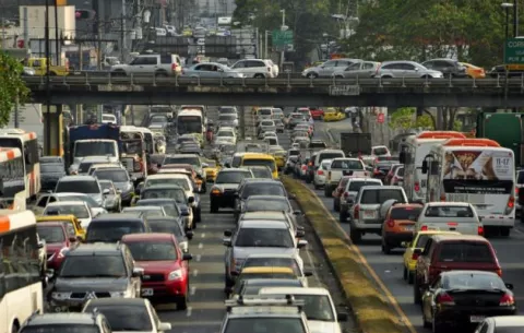 Inversión de carriles hacia el Oeste, anuncian medidas 'antitranques'