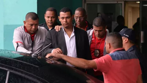 Realizan audiencia contra exmayor Cedeño y acusan implantación de armas