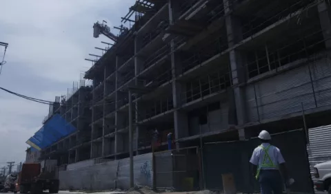 Unos 600 ingenieros y arquitectos, afectados por huelga del Suntracs