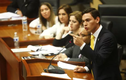 Ley de imprescriptibilidad de delitos de corrupción no corrige la transparencia