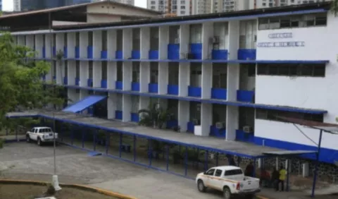 Colegio Remón Cantera, a paro desde el lunes