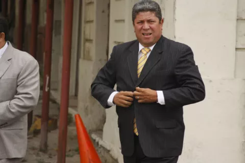 Franz Wever se mantiene con medida cautelar de impedimento de salida del país