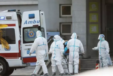 Cuatro víctimas en China por la neumonía que se contagia entre humanos