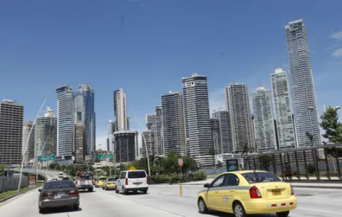 Aseguradoras desembolsan en dos meses 112.5 millones de dólares en reclamos de salud y automóvil